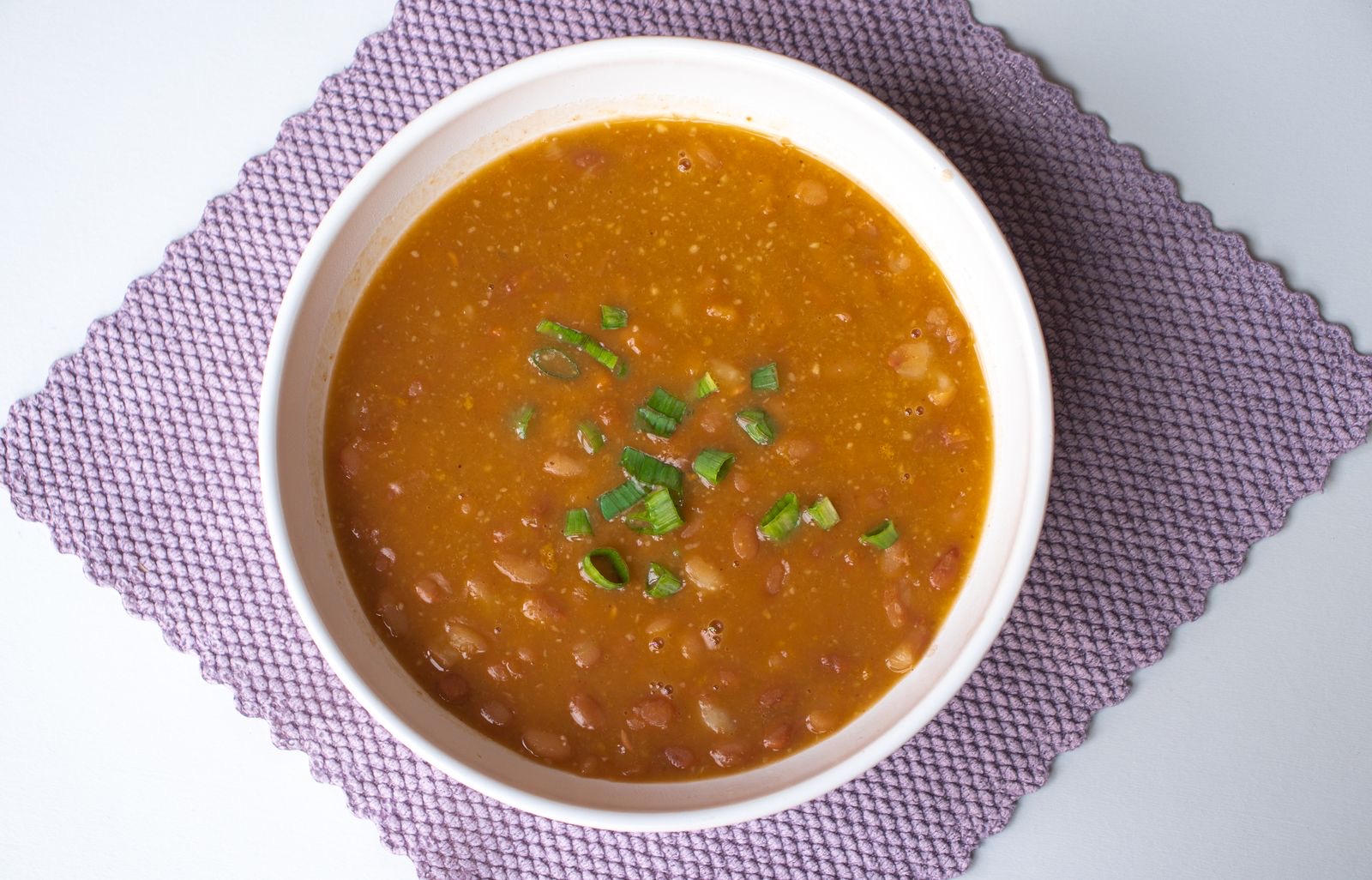 Zuppa di fagioli bianchi, piatto tipico della tradizione cilentana
