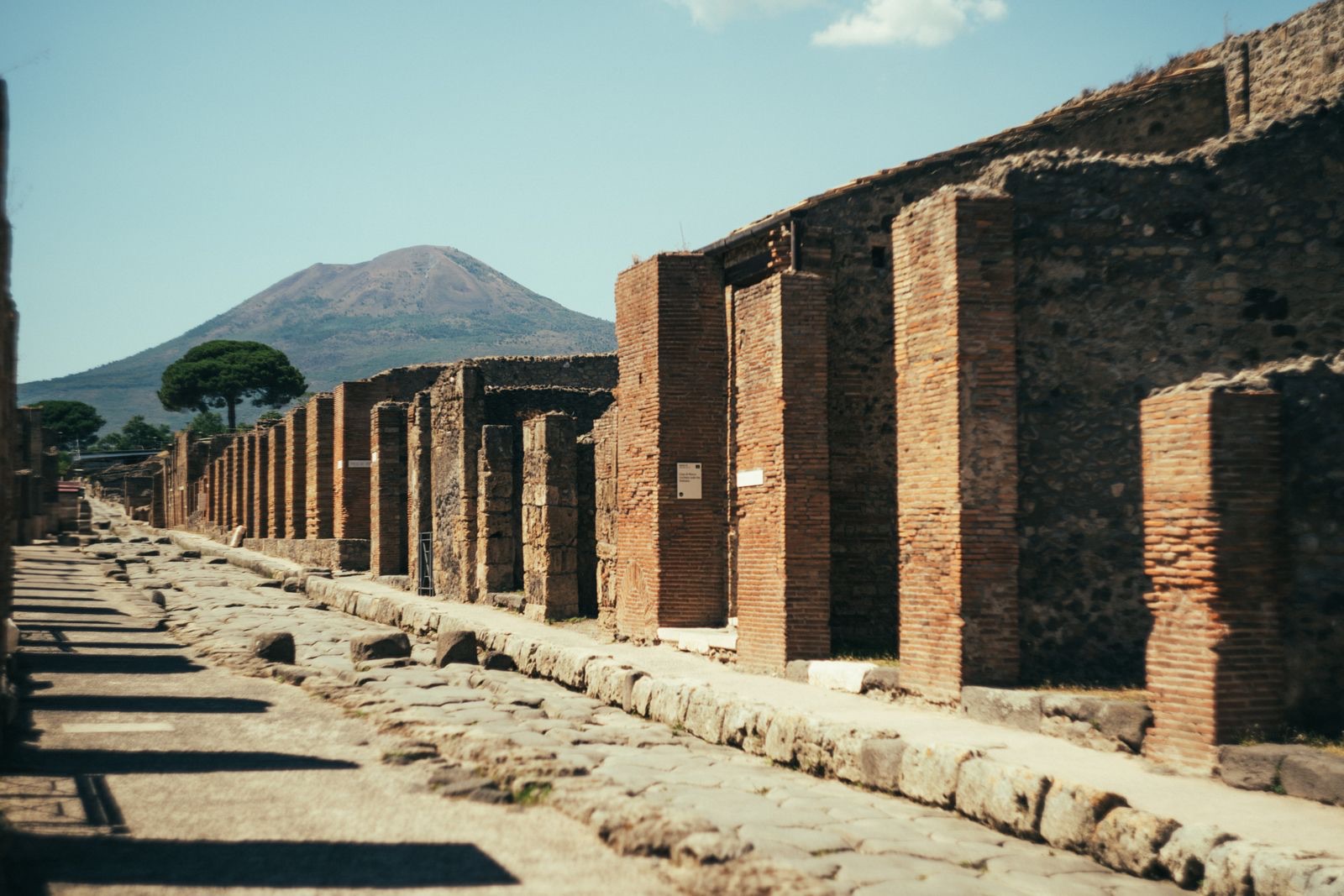 Pompei: guida agli scavi della città sepolta dal Vesuvio